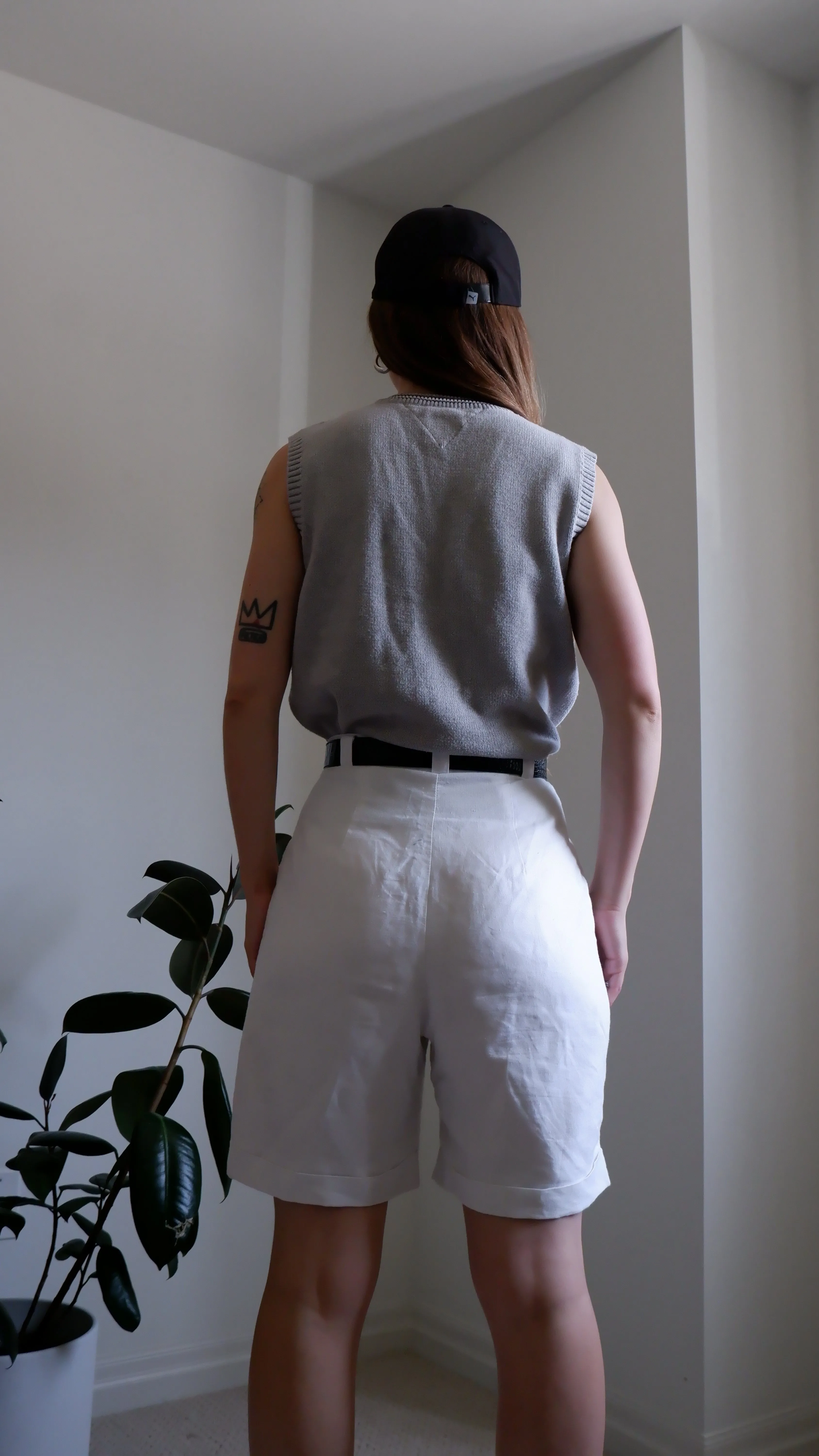 90s White Tailored Ramie Short - 26